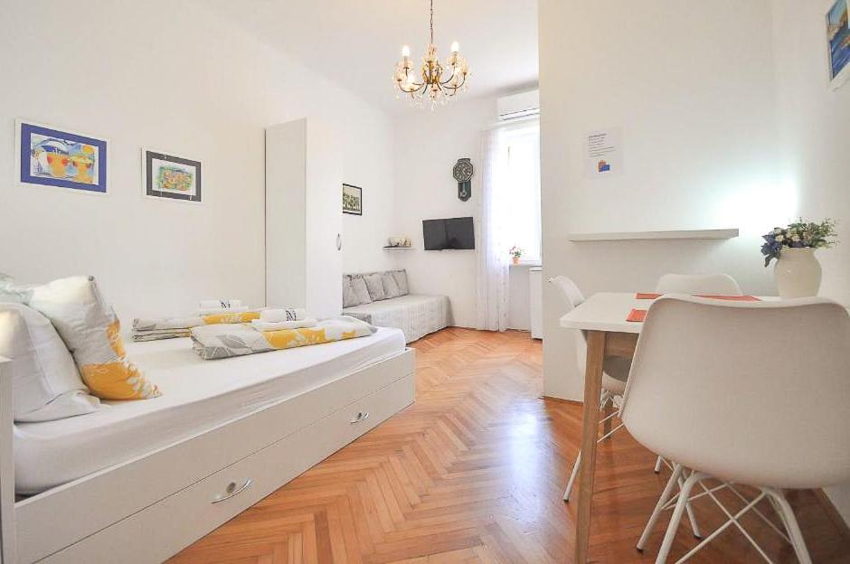Milla Rooms Split Exterior foto